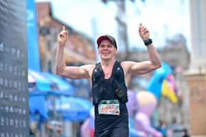 BIB: 5025
                            <button type="button" onclick="openModal(24882850)" class="btn btn-primary btn-sm float-right btn-popup" data-toggle="modal" data-target=".modal-high-quality">
                        <i class="fas fa-shopping-cart"></i> Add to Cart
                    </button>
                                            <button type="button" onclick="isThisMe(24882850, true)" class="btn btn-success btn-sm float-right btn-popup btn-isme hidden" data-toggle="tooltip" data-placement="bottom" title="นี่คือรูปของคุณใช่ไหม คลิกที่นี่เพื่อเอาเข้าอัลบั้ม">
                        <i class="fas fa-plus"></i> Add to album
                    </button>
                    <button type="button" onclick="isThisMe(24882850, false)" class="btn btn-warning btn-sm float-right btn-popup btn-isnotme hidden">
                        <i class="fas fa-ban"></i> Remove from album
                    </button>